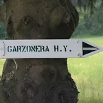 La Garzonera Farma